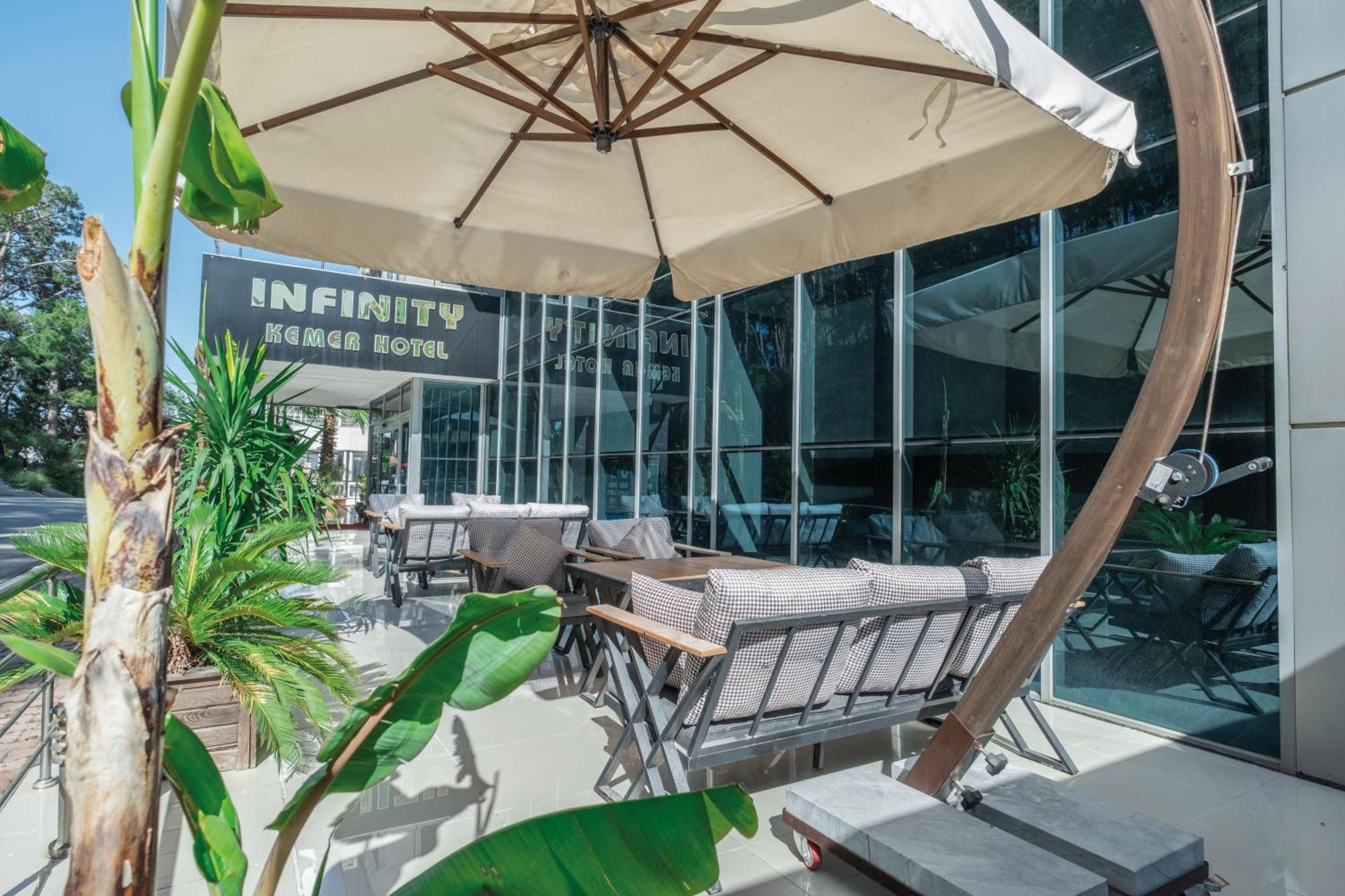 Infinity Hotel ケメル エクステリア 写真